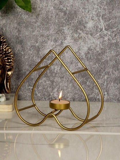 Geometric Heart Shape Metal Candle Holder – Modern Gold Decorative Pillar Candle Stand